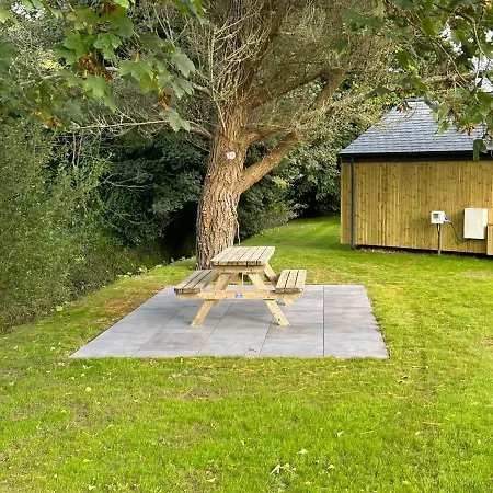 Kemping Riverside Retreats - Steamers Meadow *