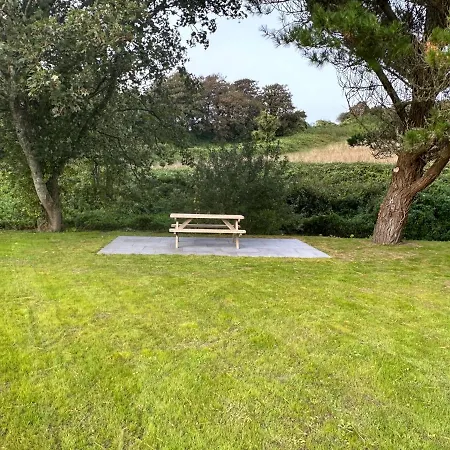 Kemping Riverside Retreats - Steamers Meadow *