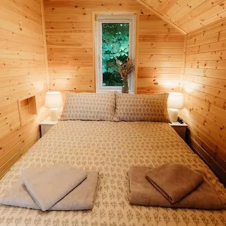 Kemping Riverside Retreats - Steamers Meadow Gwinear
